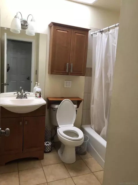 5725 Lambda Ln, La Mesa, CA 91942 photo 7