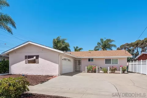 3452 Hacienda Dr, Oceanside, CA 92054