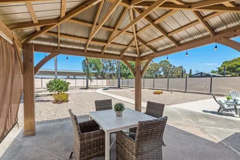 3452 Hacienda Dr, Oceanside, CA 92054 photo 4