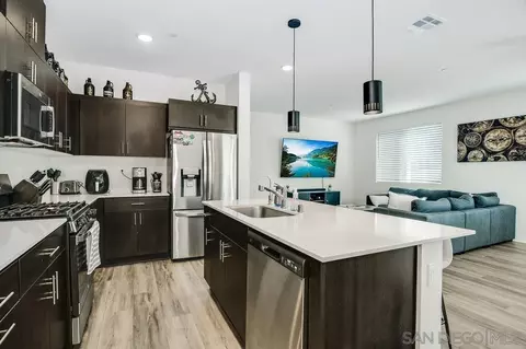 5212 Beachfront Cove St # 32, San Diego, CA 92154