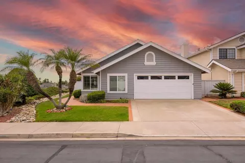 6849 Shearwaters Dr, Carlsbad, CA 92011 photo 2