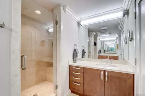 5440 La Jolla Blvd #E202, La Jolla, CA 92037 photo 17