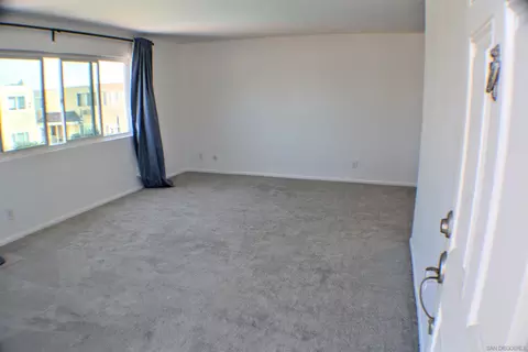 559 E Madison Ave #112, El Cajon, CA 92020 photo 3