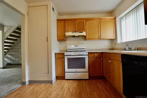 8685 Mellmanor Dr, La Mesa, CA 91942 photo 5