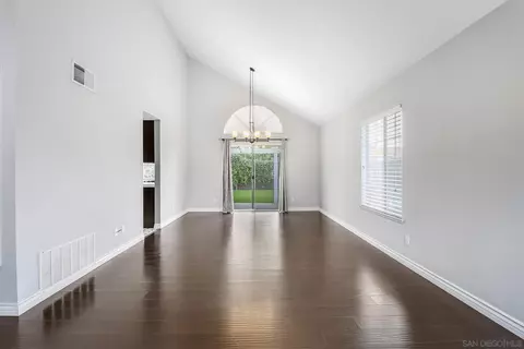 39884 N General Kearny Rd, Temecula, CA 92591 photo 7
