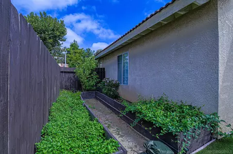 39884 N General Kearny Rd, Temecula, CA 92591 photo 51