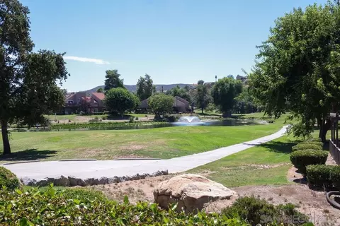 23691 Country Villa Rd, Ramona, CA 92065