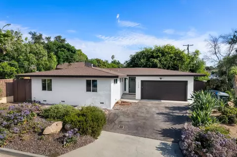1138 Juliette Pl, Fallbrook, CA 92028 photo 2