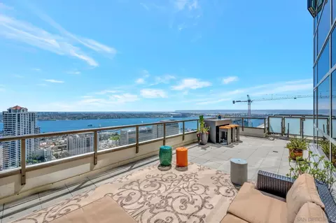 700 W E St #3105, San Diego, CA 92101