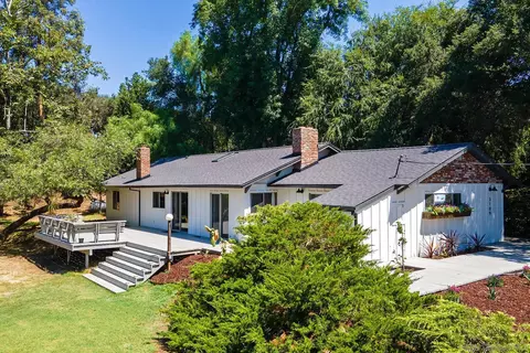 3109 Quiet Hills Dr, Escondido, CA 92029