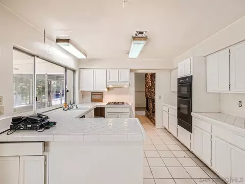 12923 Corte Juana, Poway, CA 92064 photo 9