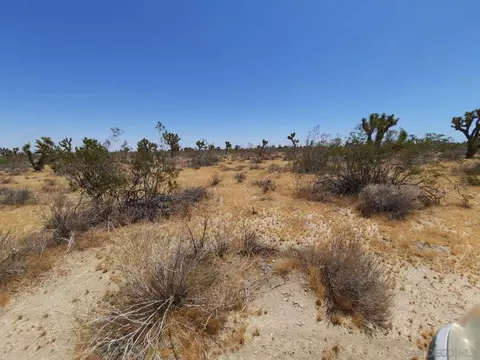 0 Tbd #7, Llano, CA 93544 photo 15
