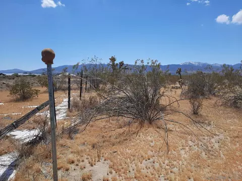 0 Tbd #7, Llano, CA 93544 photo 8
