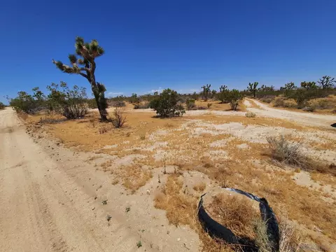 0 Tbd #7, Llano, CA 93544 photo 21