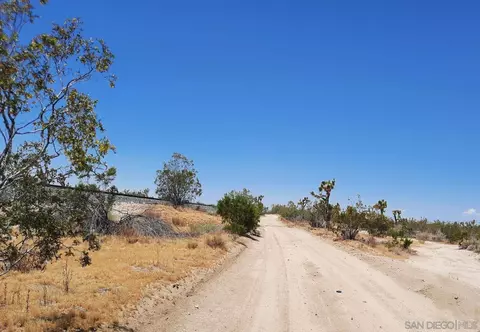 0 Tbd #7, Llano, CA 93544 photo 24