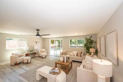101 Monroe St, Oceanside, CA 92057