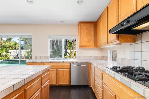 2507 Fresh Waters Ct, Spring Valley, CA 91978 photo 10