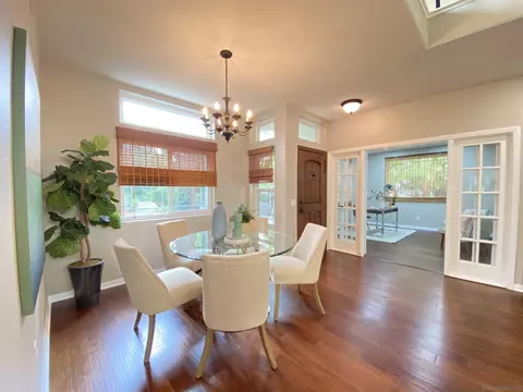 642 Cantara Ln, Vista, CA 92081 photo 4