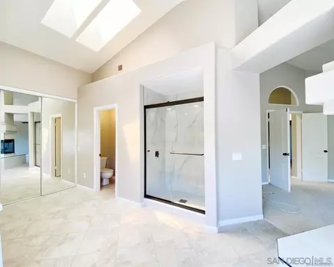 642 Cantara Ln, Vista, CA 92081 photo 17