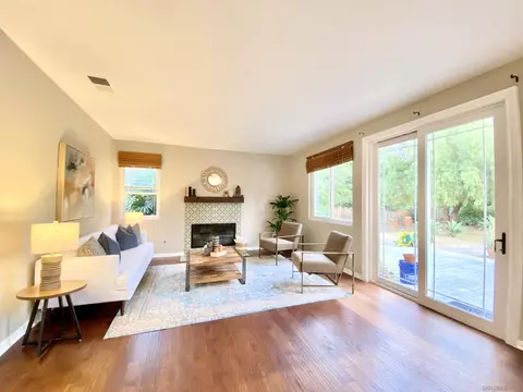 642 Cantara Ln, Vista, CA 92081 photo 10
