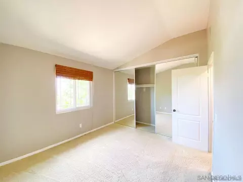 642 Cantara Ln, Vista, CA 92081 photo 18