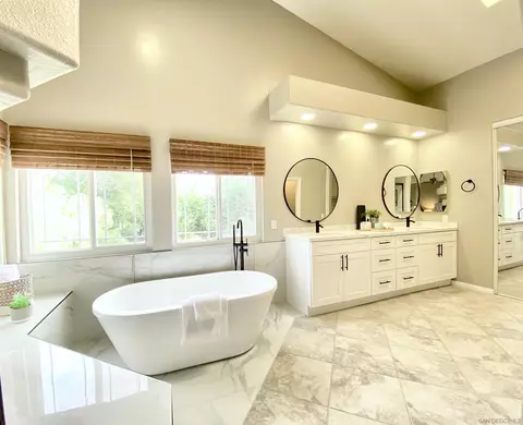 642 Cantara Ln, Vista, CA 92081 photo 16