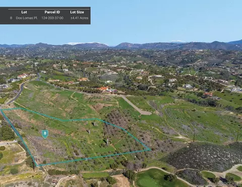0000 Dos Lomas 8 #8, Fallbrook, CA 92028
