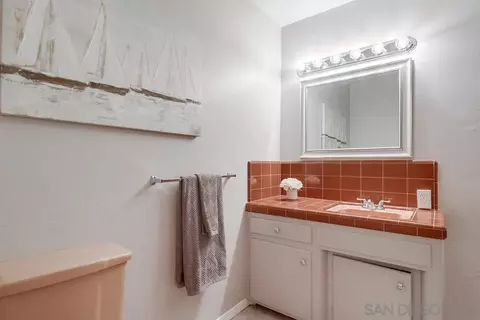 8817 Greenview Pl, Spring Valley, CA 91977 photo 18