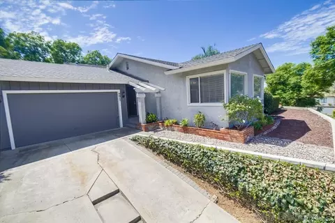 8817 Greenview Pl, Spring Valley, CA 91977 photo 3