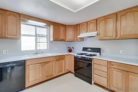 1925 Otay Lakes Rd #SPC 107, Chula Vista, CA 91913