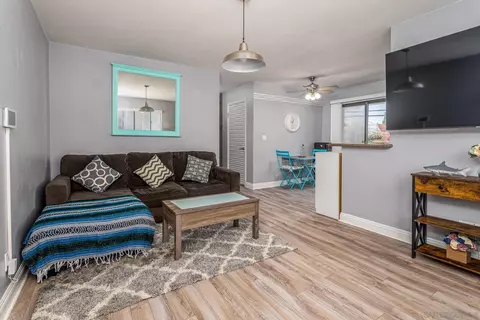 4440 Cherokee Ave #8, San Diego, CA 92116
