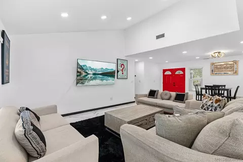 9958 Halberns Blvd, Santee, CA 92071 photo 12