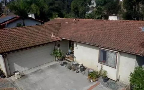 1116 Vista Bonita Dr, Vista, CA 92083