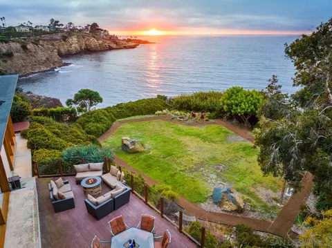 1720 Torrey Pines Rd, La Jolla, CA 92037