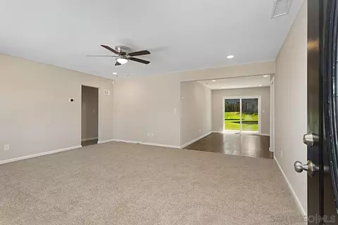 702 N Grape St, Escondido, CA 92025 photo 4