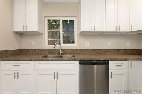 702 N Grape St, Escondido, CA 92025 photo 13