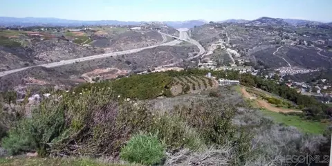 0 Via Cantamar #15, Escondido, CA 92026
