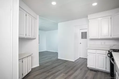 304 Picnic View Ln, Oceanside, CA 92056 photo 14