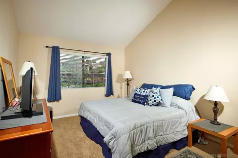 7740 Saranac Pl #25, La Mesa, CA 91942 photo 14