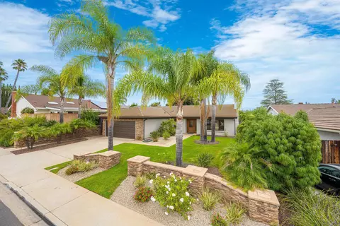 12723 Summerfield Ln, Poway, CA 92064 photo 3