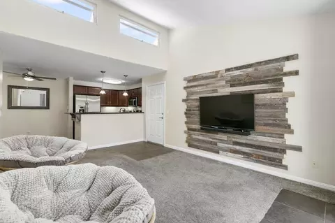 5252 Balboa Arms Dr #265, San Diego, CA 92117