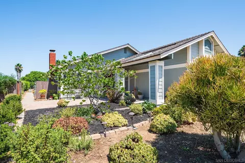 362 Pippin Dr, Fallbrook, CA 92028 photo 4