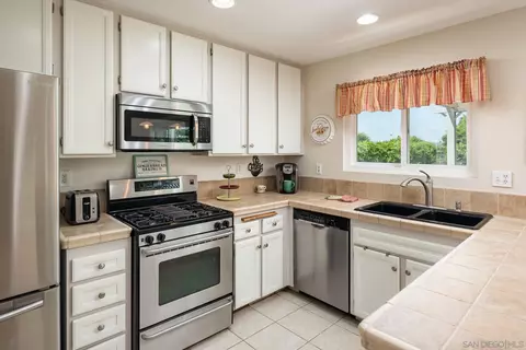 362 Pippin Dr, Fallbrook, CA 92028 photo 15