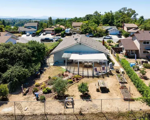 362 Pippin Dr, Fallbrook, CA 92028 photo 40