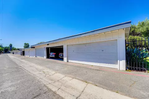 812 E Washington Ave #B, Escondido, CA 92025 photo 42
