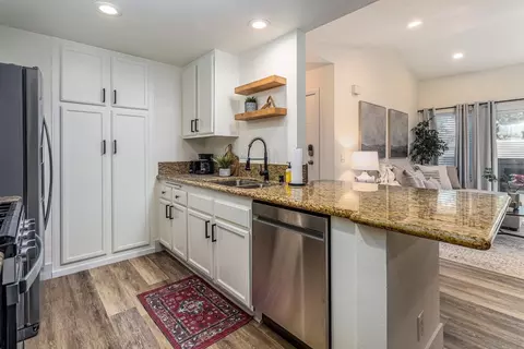 1059 Shadowridge Dr #12, Vista, CA 92081 photo 13