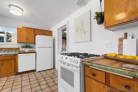 856 Oneonta Ave, Imperial Beach, CA 91932 photo 10