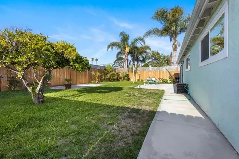 856 Oneonta Ave, Imperial Beach, CA 91932 photo 2