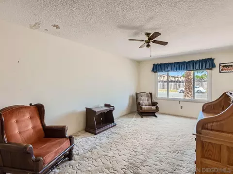 9209 Dunbarton Rd, Santee, CA 92071 photo 12