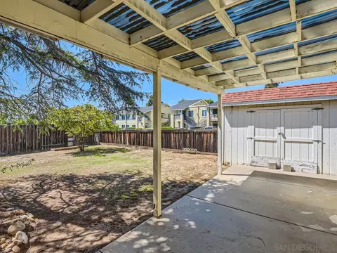 9209 Dunbarton Rd, Santee, CA 92071 photo 3